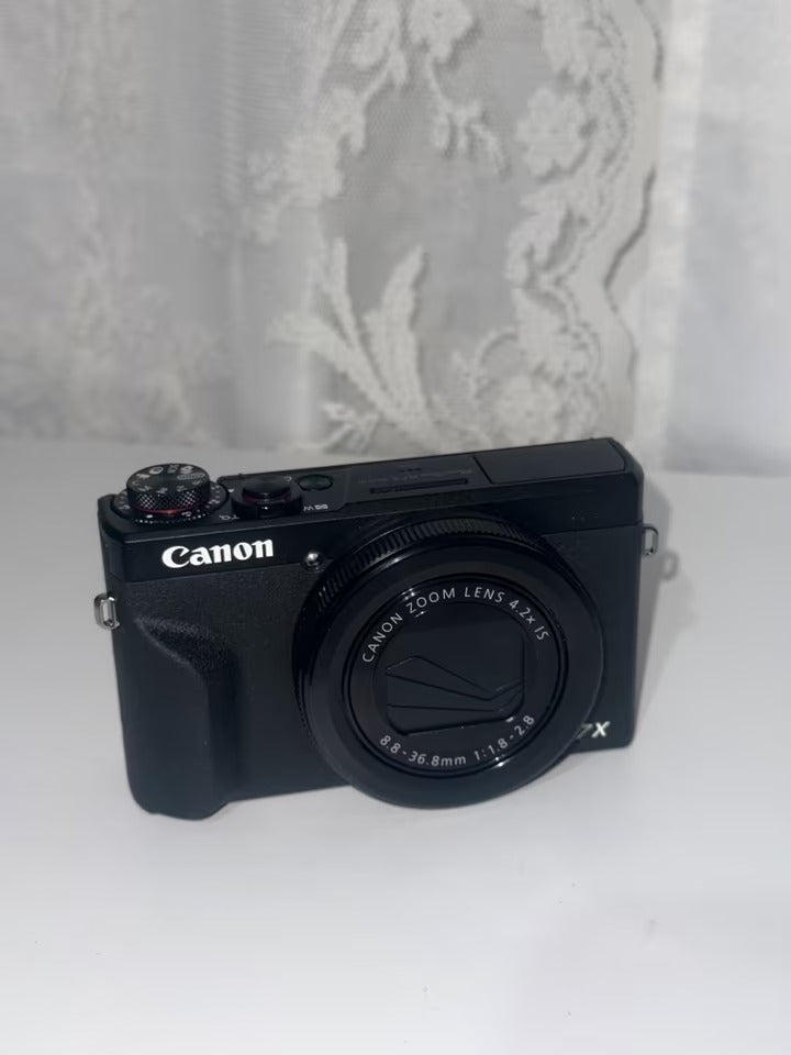 Canon powershot G7X MARK III Black Compact Digital Camera with the Original box