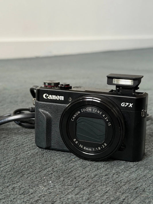 Canon PowerShot G7 X Mark II 20.1 MP Digital Camera with Touchscreen - Black