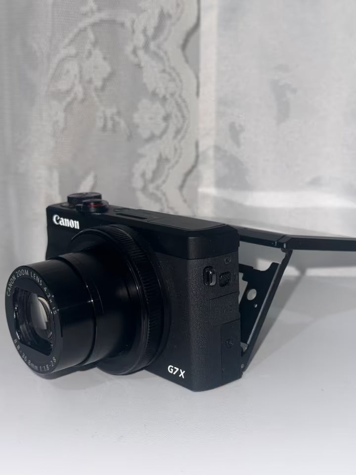 Canon powershot G7X MARK III Black Compact Digital Camera with the Original box