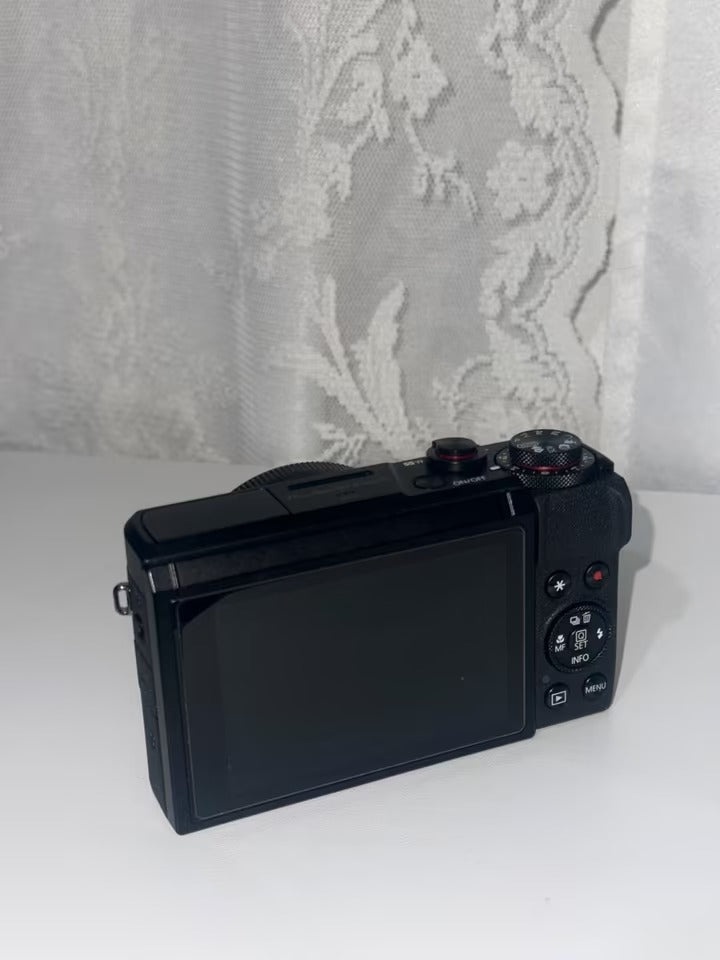 Canon powershot G7X MARK III Black Compact Digital Camera with the Original box