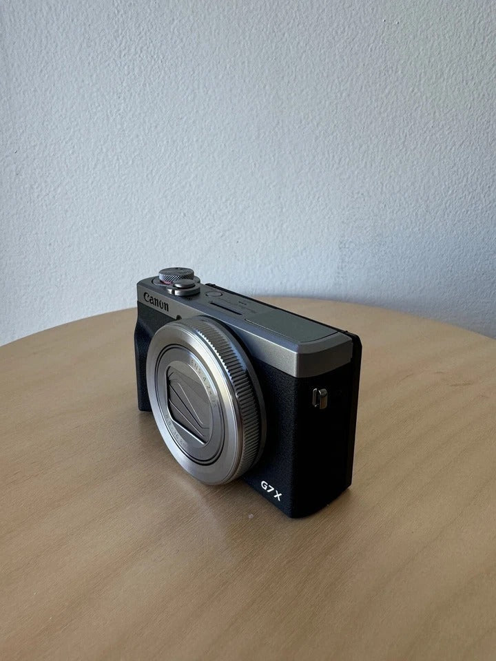 NEW Canon PowerShot G7X Mark III Digital Camera 4K Vlogging silver