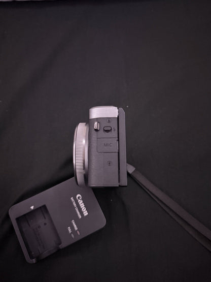 Canon PowerShot G7 X Mark III Digital Camera – Black – Excellent Condition