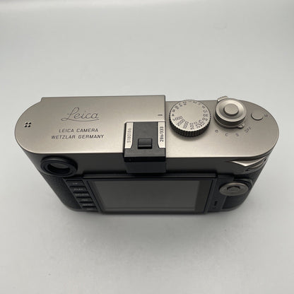 Leica M-P Titanium Set (Typ 240) 28mm F2 ASPH 50mm F2 APO - 10976 Mint Condition - RARE