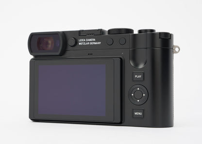 Leica Q3 60MP Full-Frame Compact Camera with Summilux 28mm f/1.7 ASPH. Lens