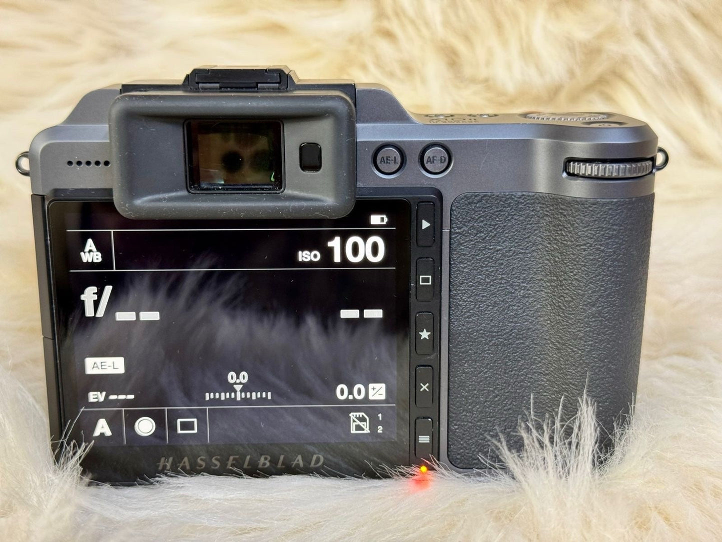 Hasselblad X1D II 50 MP Medium Format Mirrorless Camera - Silver (Body Only)