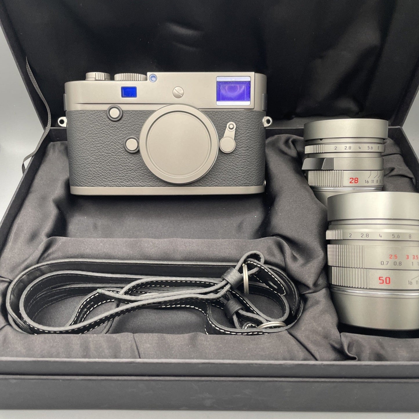 Leica M-P Titanium Set (Typ 240) 28mm F2 ASPH 50mm F2 APO - 10976 Mint Condition - RARE