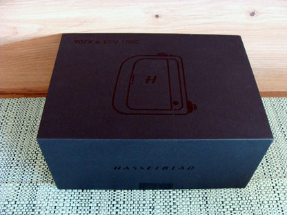 Hasselblad - Hasselblad 907x 100C Body Kit *Mint/Few Triggers* - Original Box!