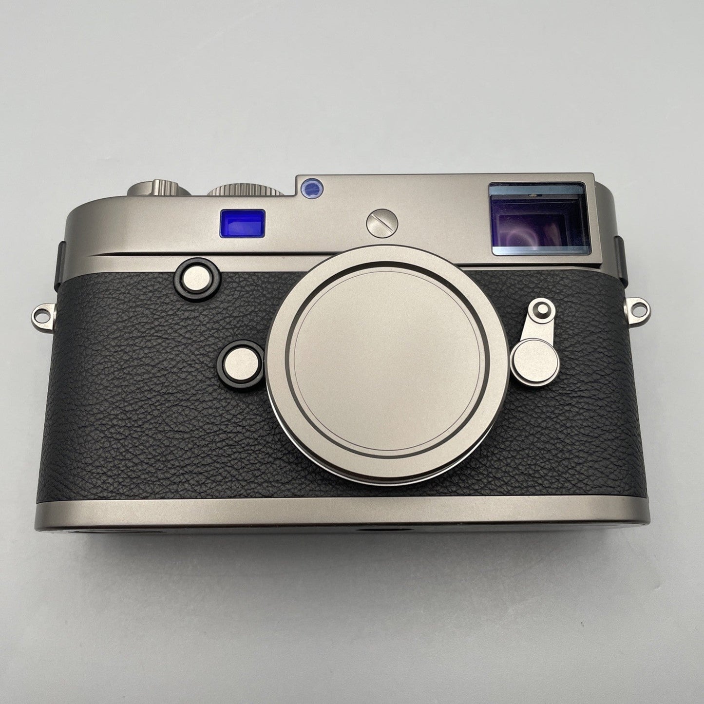 Leica M-P Titanium Set (Typ 240) 28mm F2 ASPH 50mm F2 APO - 10976 Mint Condition - RARE