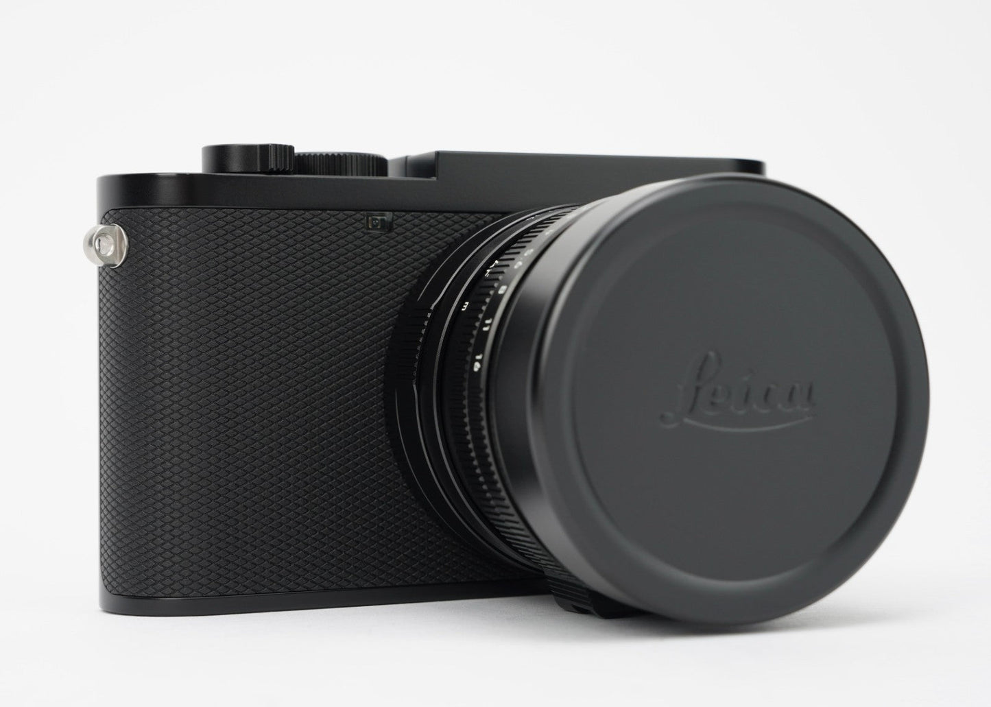Leica Q3 60MP Full-Frame Compact Camera with Summilux 28mm f/1.7 ASPH. Lens