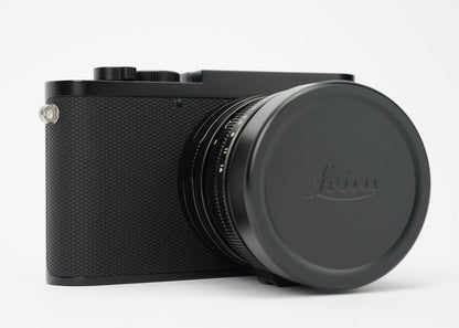 Leica Q3 60MP Full-Frame Compact Camera with Summilux 28mm f/1.7 ASPH. Lens
