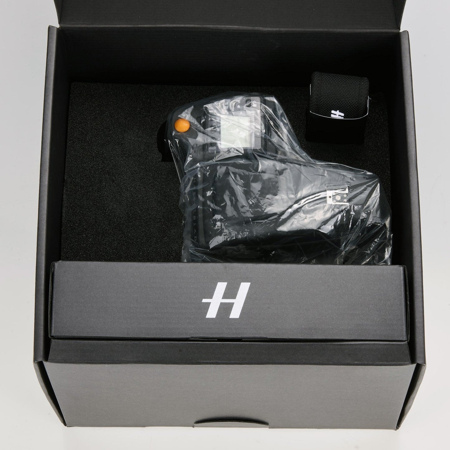 Hasselblad H6D-100c Medium Format DSLR Camera 1,773cut EX+++